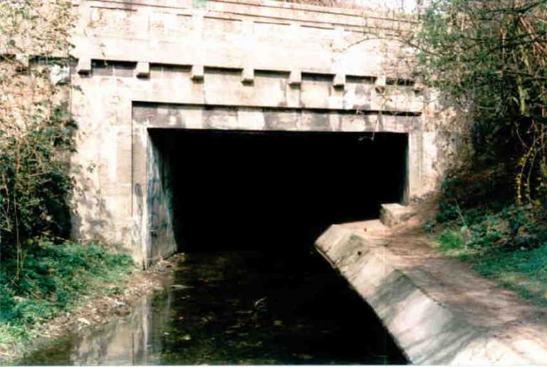 Am Südeingang des Liederbachtunnels wurde Tristan ermordet