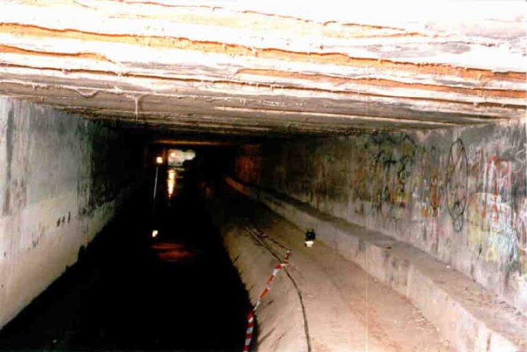 Blick in den Liederbachtunnel von Süden aus